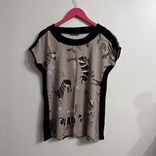 Doris Streich T-shirt Black Trim Animal Print Size 16