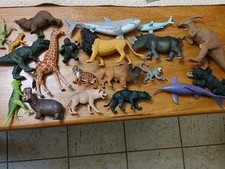 Animal Figures Lot of 20 Wildlife/Zoo Monkey Giraffe Lion Shark Dinosaur Lot
