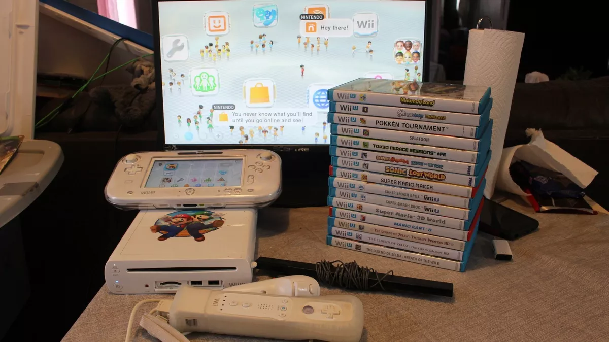 Nintendo Wii U Console 8GB White Super Mario Maker Smash Bros