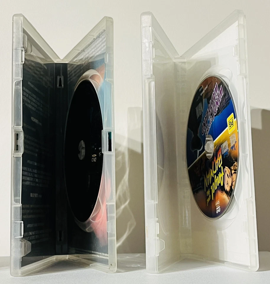 The John Wayne Collection Vol 1 & 2 DVD Box Set + Two Extra DVD’s Region All - Image 3 of 4