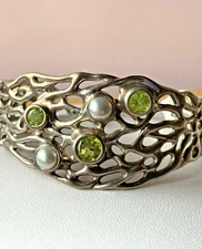 RETIRED QVC Hagit Gorali Sterling Silver Cultured Pearl Peridot Organic Bracelet