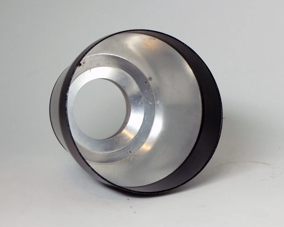 Broncolor Impact Offset Reflector Used - Image 2 of 2