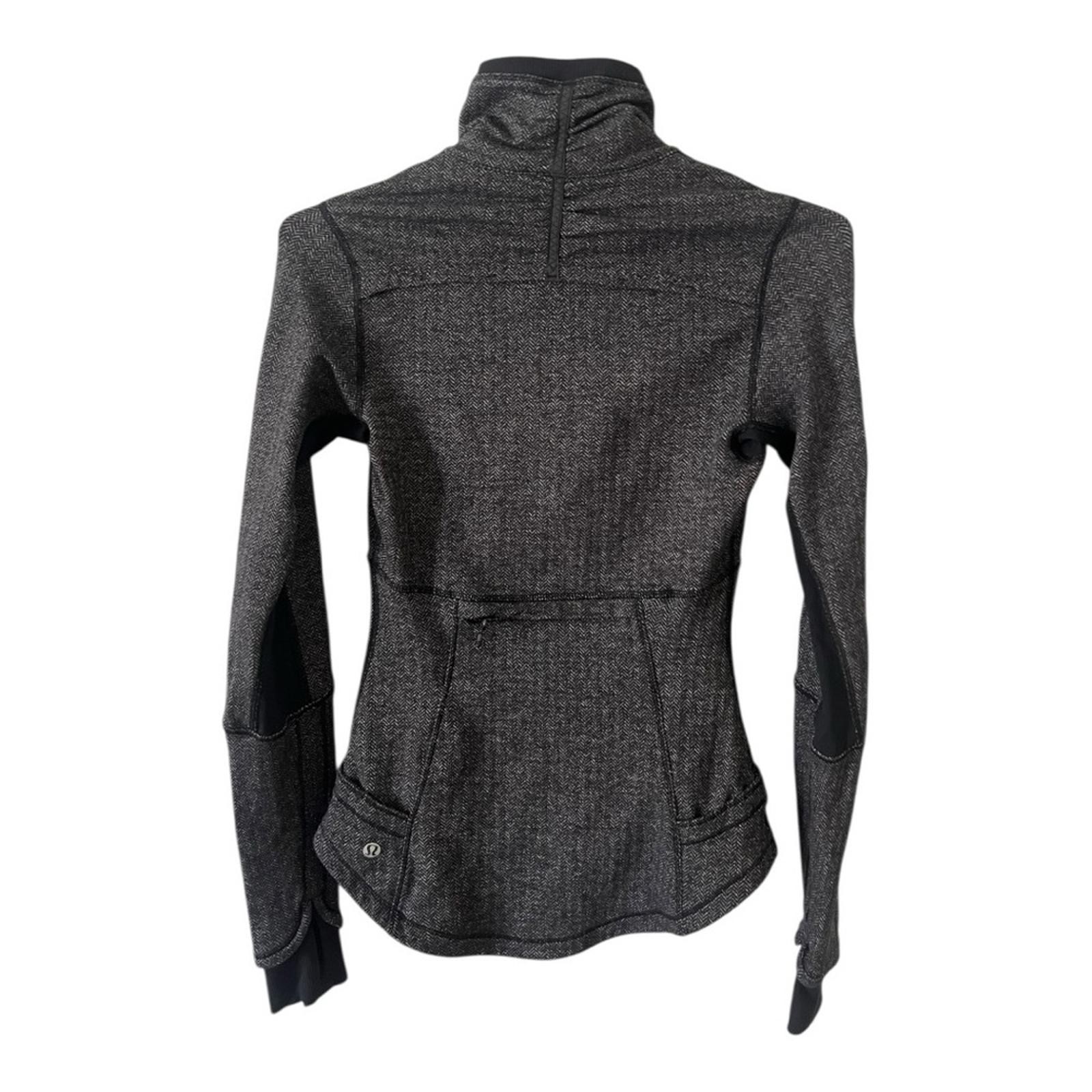 LULULEMON Base Runner ½ Zip Pullover Heathered He… - image 6