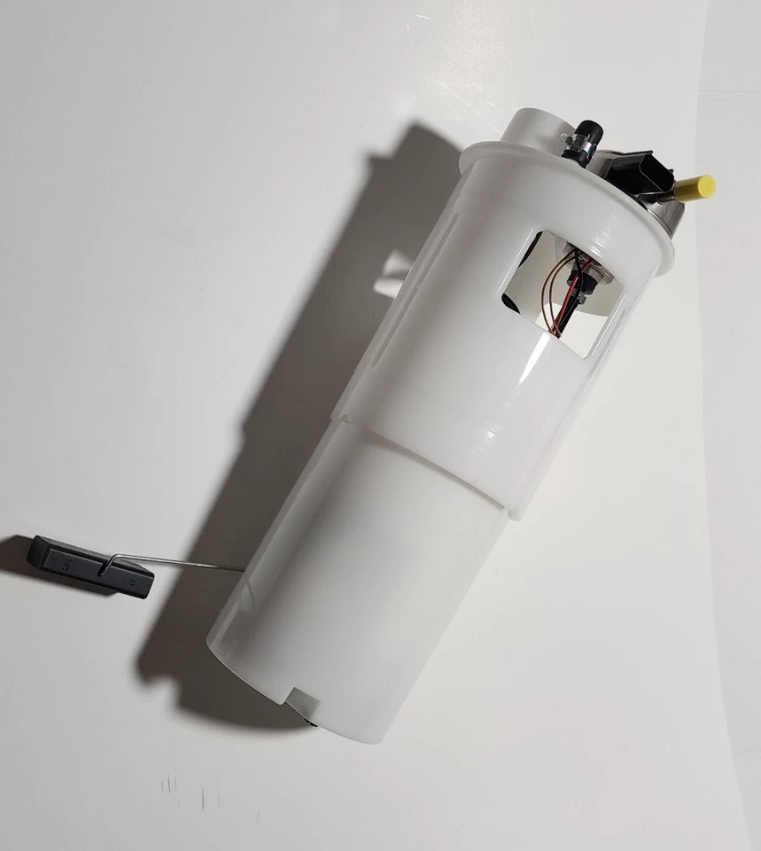 Bomba de combustible Carquest M212890 - Se adapta a Dodge Ram 1500 1997 3,9 L, 5,2 L, 5,9 L V8, V6 Foto 4 de 4