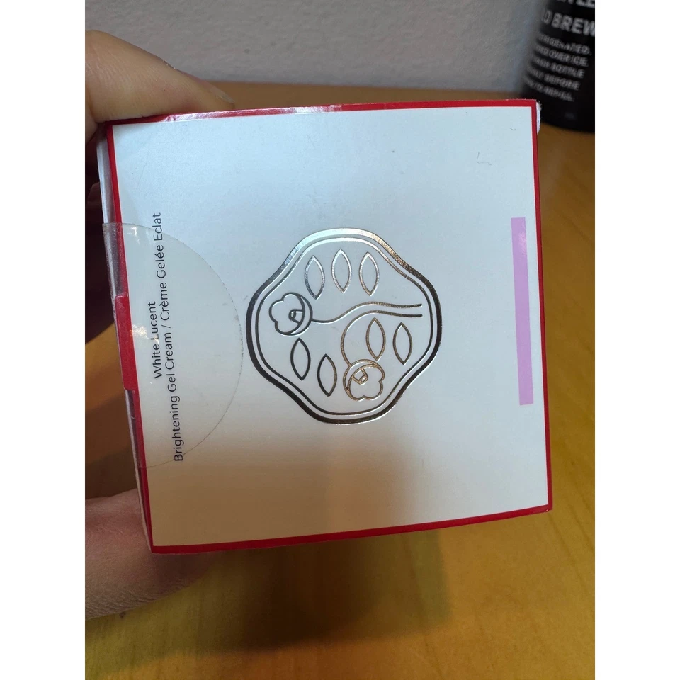 Crema Gel Iluminadora Shiseido White Lucent 50 ml Nuevo Cuidado de la Piel Foto 2 de 4