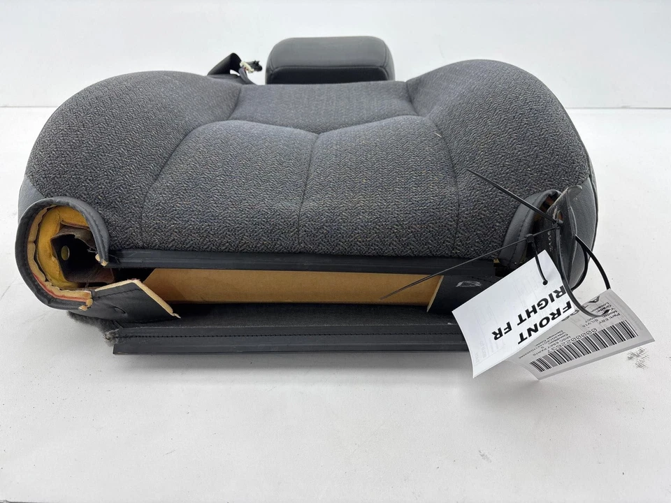 2003-2007 Chevrolet Silverado 1500 Front Right Upper Seat Cushion OEM - Image 4 of 4
