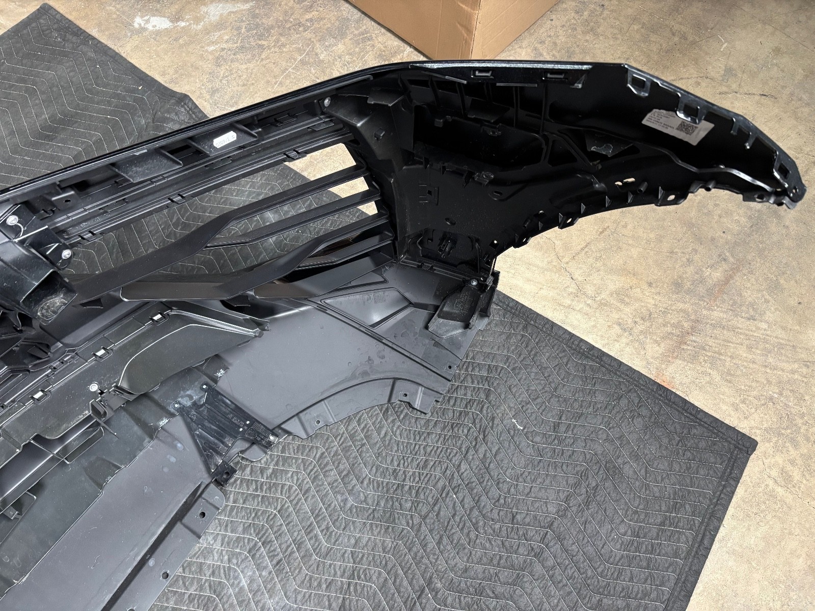 Lamborghini Urus 2025 FRONT Front bumper