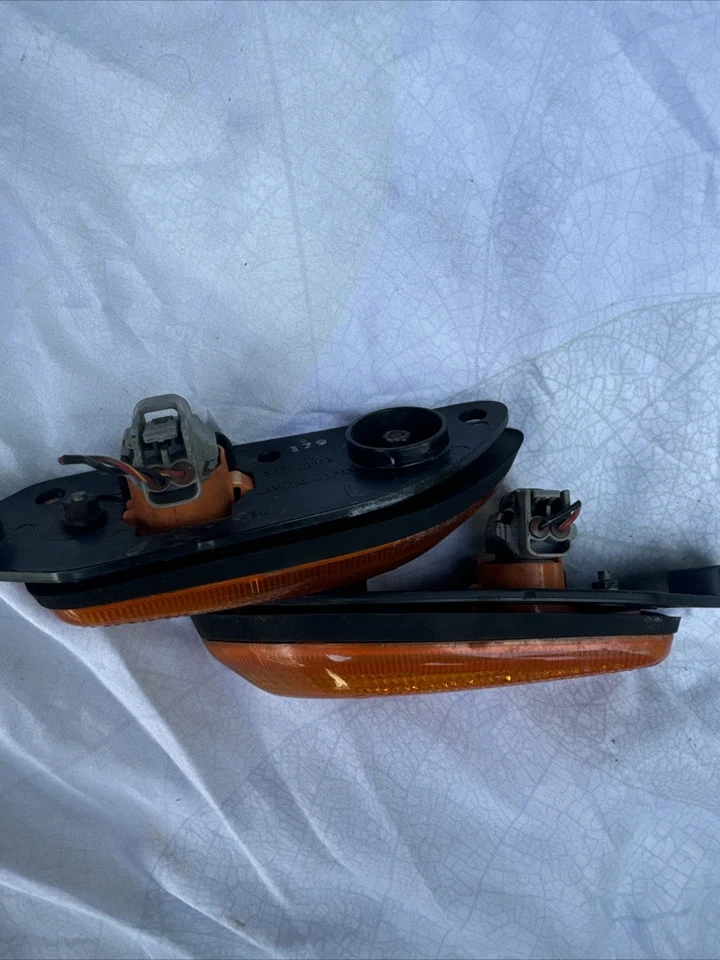 10-13 Suzuki Kizashi pasajero derecho, conductor izquierdo parachoques delantero luz lateral lámpara Foto 3 de 3