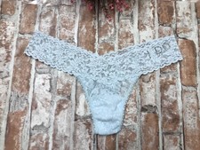 Hanky Panky Celeste Sky Blue Signature "I DO" Lace Low Rise Thong sz Med