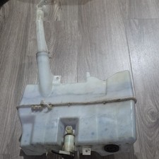 2010 G37 Sport Sedan Windshield Washer Fluid Reservoir With Pump