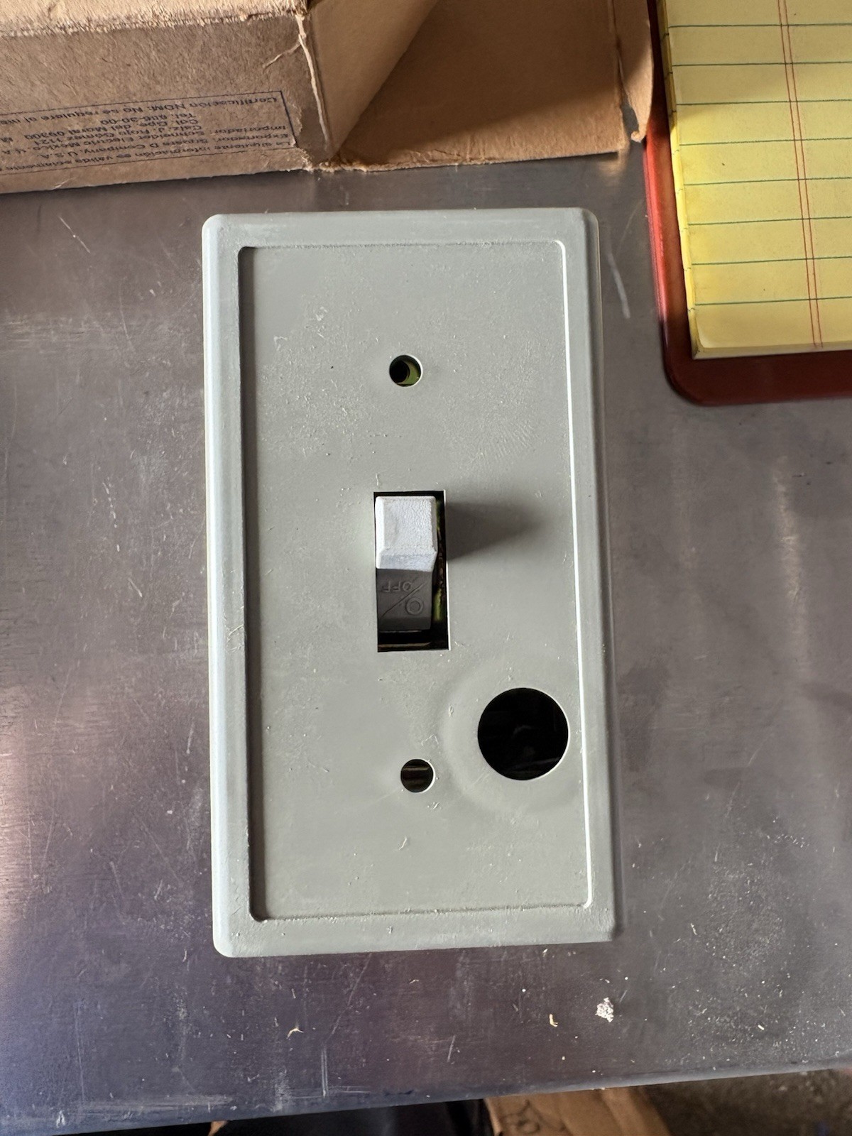 Square D 55447 Motor Starting Switch  NEMA 1  2-pole 600-volt 30-amp. GA14