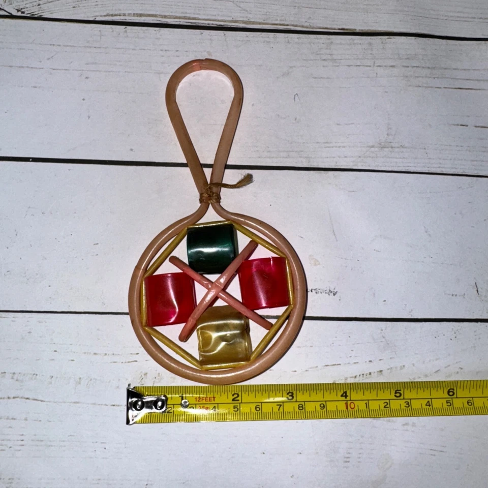 Juguete de bastón y celofán de arte popular vintage hecho a mano para bebé MCM 1950-70 Foto 4 de 4