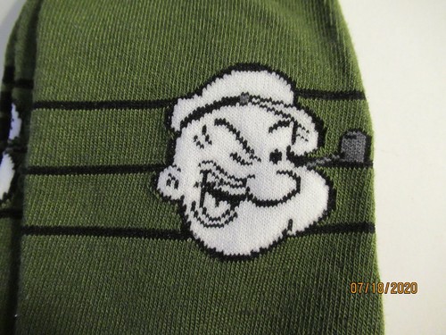 Popeye , Men's Green Crew Socks, Shoe Size 6-12 / One Pair - Picture 2 of 5
