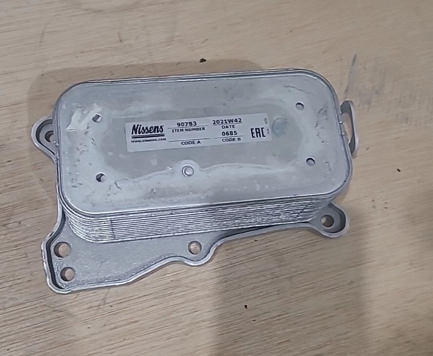 Nissens Engine Oil Cooler - 90783 Mercedes benz oil cooler 272 188 