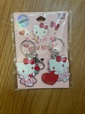 2 PCS HELLO KITTY CLAIRES FRIENDSHIP GIFT HEART KEYCHAINS