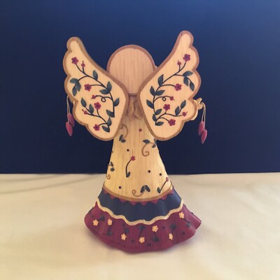 Wood look Carved Resin ANGEL with Love Heart Figurine Figure (ZZ46