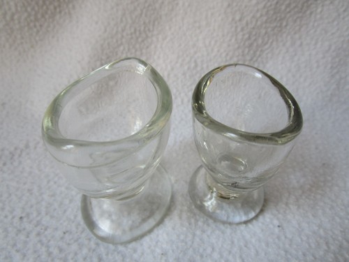 2 verschiedene alte Augenbadewannen Augenbadewanne Augenglas Pressglas Augenbad. - Picture 5 of 5