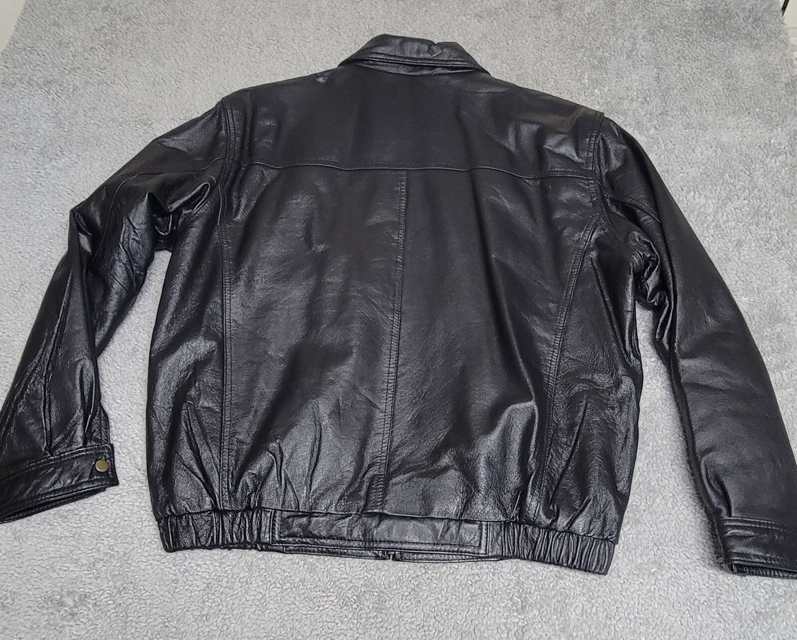 Cougar Leather Jacket - image 19