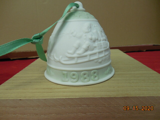 Picture 1 of 4