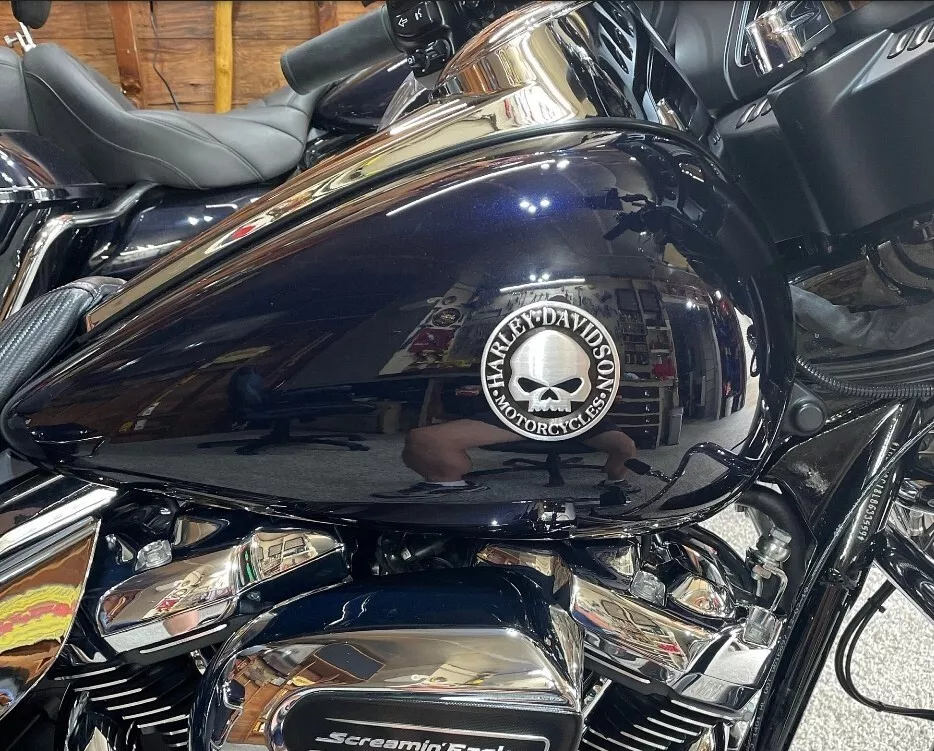 Harley davidson gas tank 2024 emblems by year