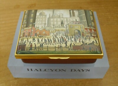 ''Ltd Ed Halcyon Days L S Lowry ''''Coming From The Mill'''' Emaillebox - 3 1/4''
