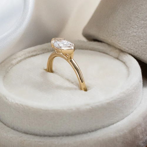 Anillo de compromiso de diamantes de oro amarillo de 18 k IGI creado en laboratorio corte marquesa 1 quilate - Imagen 5 de 14