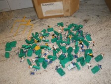 VTG TUDOR ELECTRIC FOOTBALL PLAYERS 66 EAGLES VIKINGS BENGALS STEELERS SU138