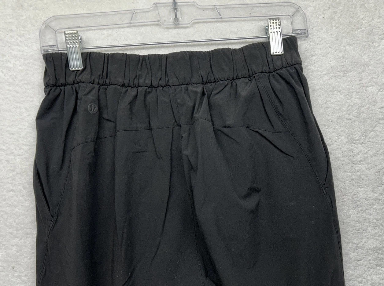 lululemon on the move athletic elastic waist pants