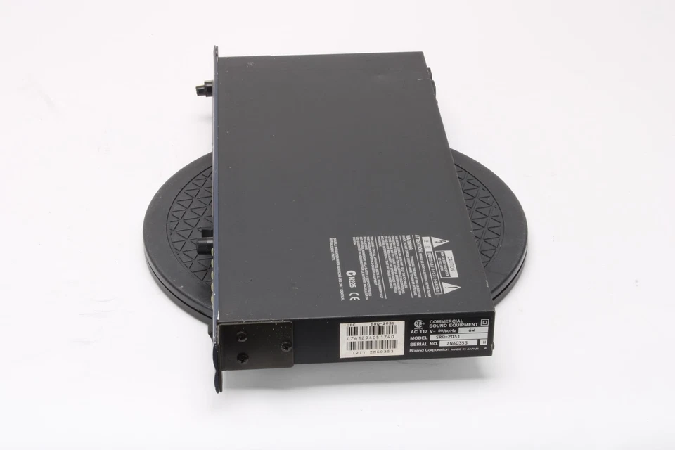 Roland SRQ-2031 Digital Graphic Equalizer - Image 2 of 4