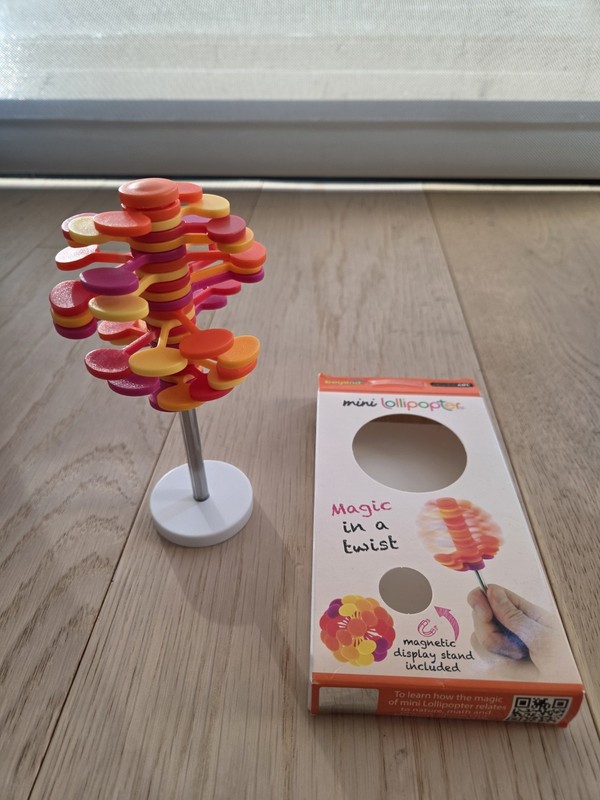 Kids Magnetic Mini Lollilopter Sensory Autism Montessori Toy Magic Twist A0419