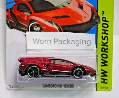WORN CARD 2015 Hot Wheels Lamborghini Veneno HW Workshop 189/250 Red