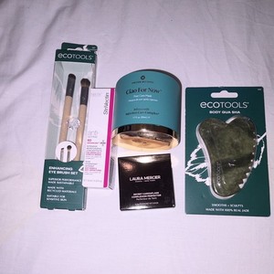 Mixed Brands Beauty Lot: EcoTools Brushes/Gua Sha, StriVectin, Laura Mercier