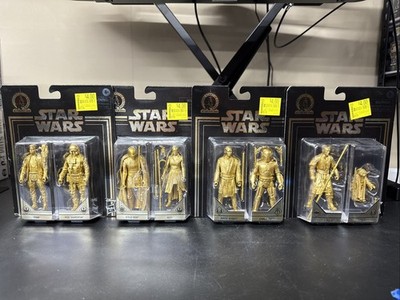 Star Wars Commemorative Skywalker Saga Finn,Yoda, Kylo, Rey, Mace, Mango, Darth