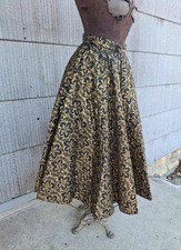 Vintage 1950s quilted circle skirt black gold leaf pattern pockets New Look