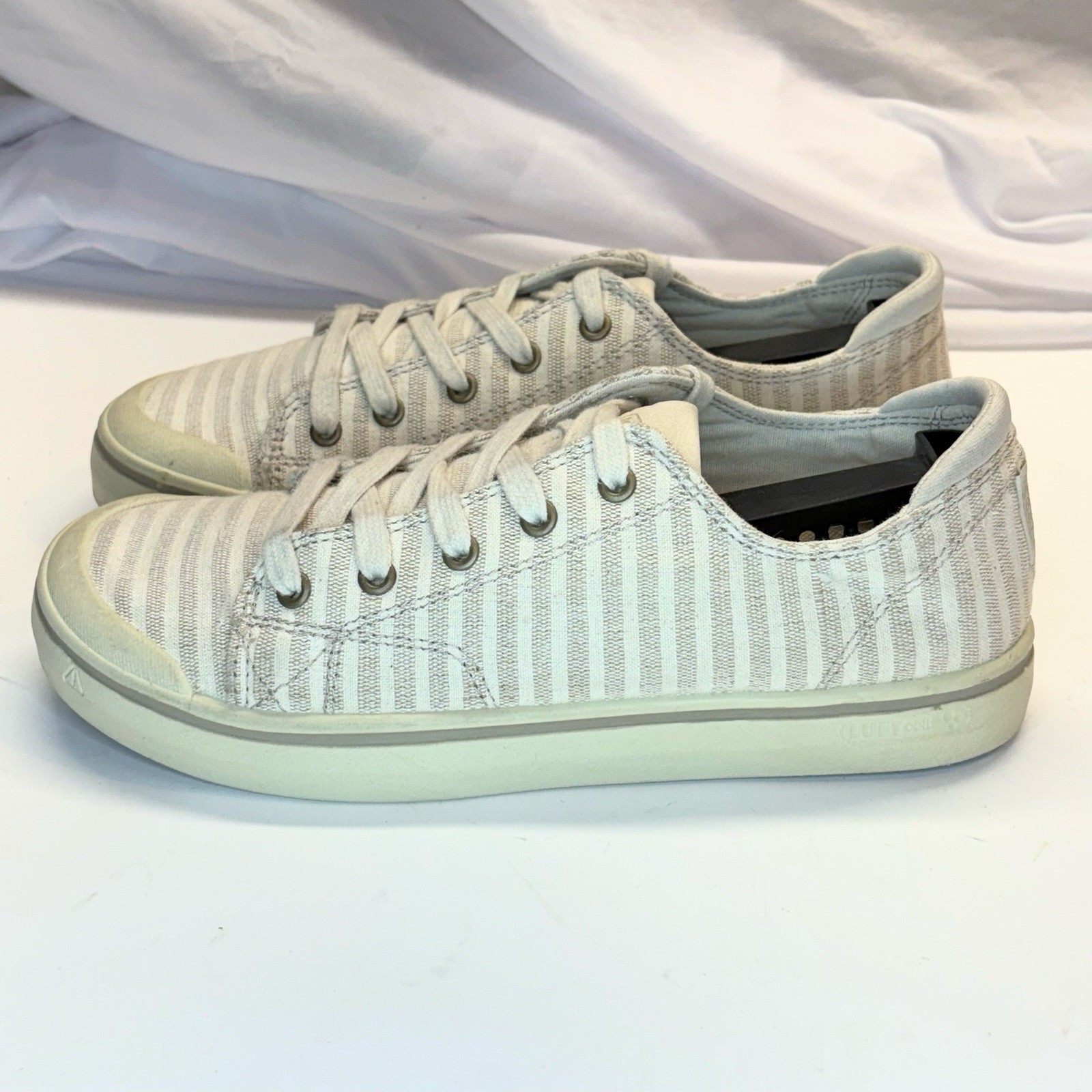 Scarpe sneakers Keen Elsa IV donna taglia 9 tela lifestyle beige a righe stringate