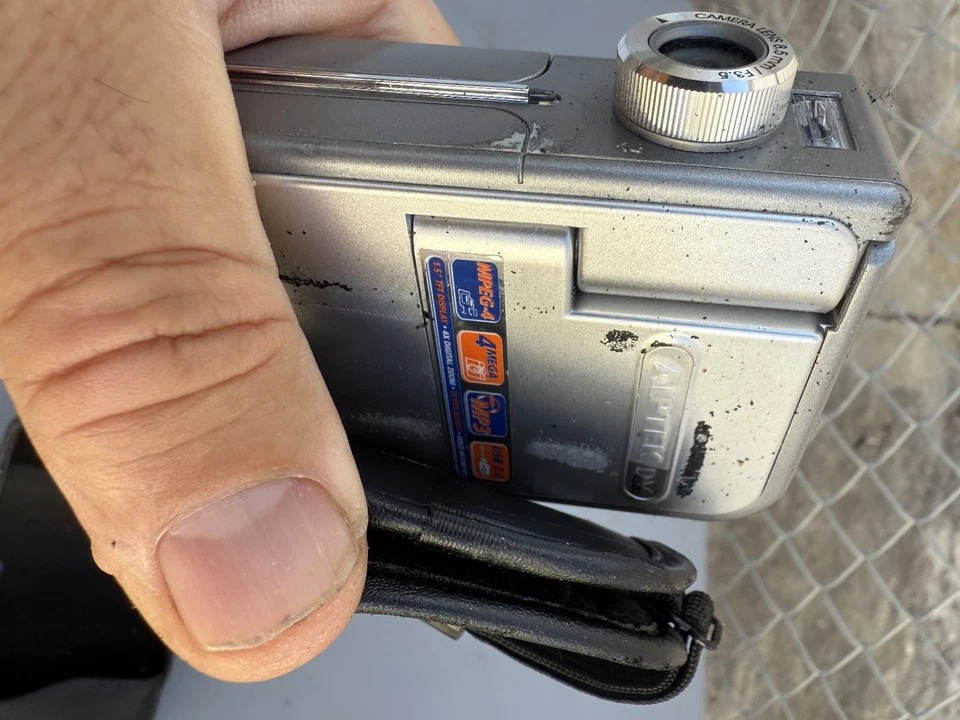 Cámara digital portátil vintage 4X Aiptek DV4500 DUO-V25 x14 Foto 4 de 4