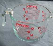 Pyrex  4 cup Measuring Cup