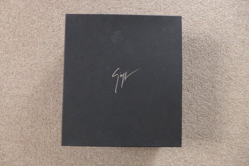Sandalias de gamuza Giuseppe Zanotti Taline marrón, tallas 37/UK4 y 38/UK5 - NUEVAS CON ETIQUETAS, £890 - Imagen 11 de 12
