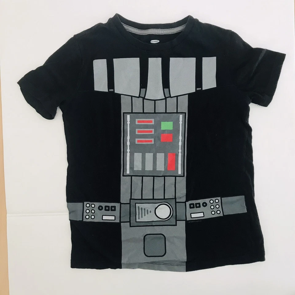 Camiseta Top OLD NAVY Collectabilitees Darth Vader Mediana Niños Mediana M 8 Negra  Foto 4 de 4