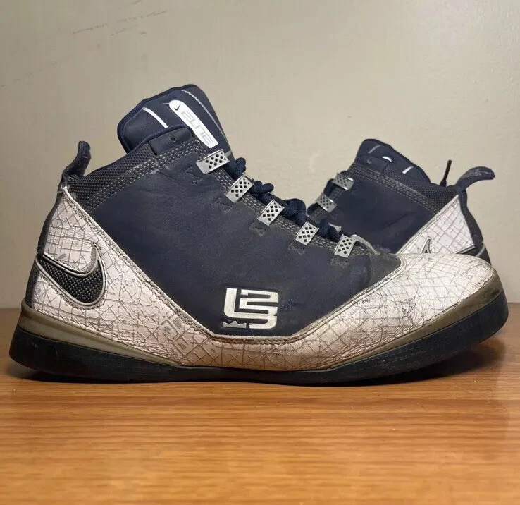 nike lebron zoom soldier 10 midnight navy