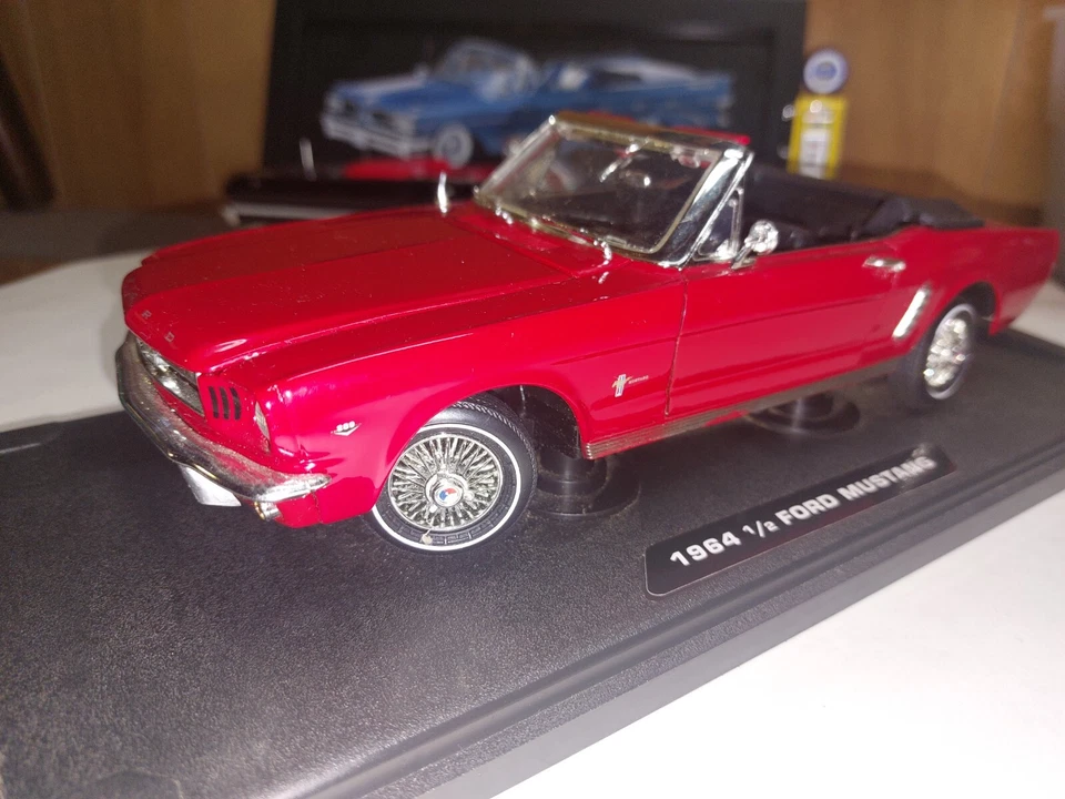 1964 1/2 Ford Mustang 1/18 Diecast Car Red Coupe Model Car Stang - Image 3 of 4