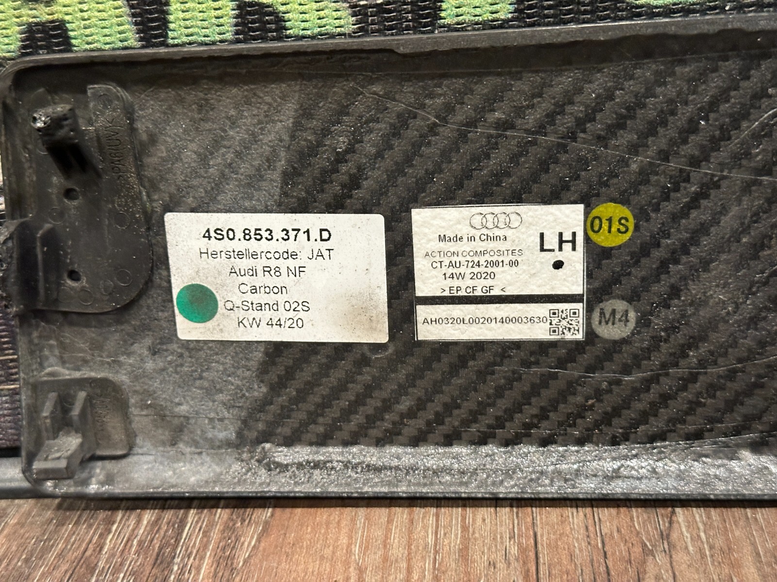 2021 AUDI R8 INTERIOR CARBON FIBER LEFT RIGHT KICK SCUFF PLATES OEM *READ*