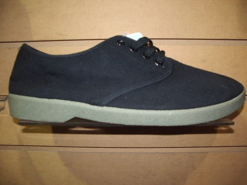 Wino Zig Zag Shoes Black , Navy , Brown Sizes Ska doo 7-13 NIB