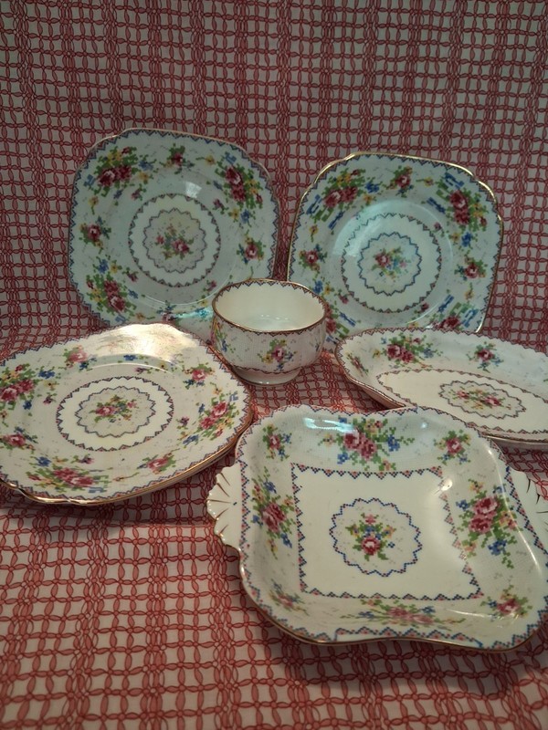 7 Pcs Of Royal Albert Petit Point 4-6in Plates, Sugar, 7 " Bon Bon & 7 3/4" Dish
