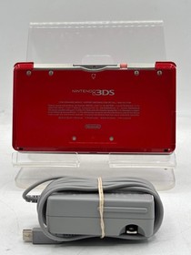 Nintendo 3DS CTR-001 2GB, 2011 (Red)