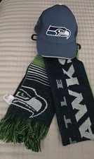 NWT Seattle Seahawks Football Knit Scarf And Reebok Hat