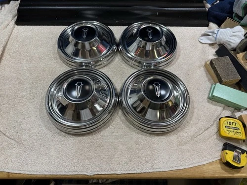 ~4~VINTAGE~OEM~ 1967 1968 PLYMOUTH GTX/RR/BARRACUDA POVERTY DOG DISH HUBCAPS ~