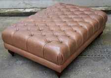 Baxter Leder-Ottomane "Chesterfield" – Italienisches Luxus-Design Chaiselongue