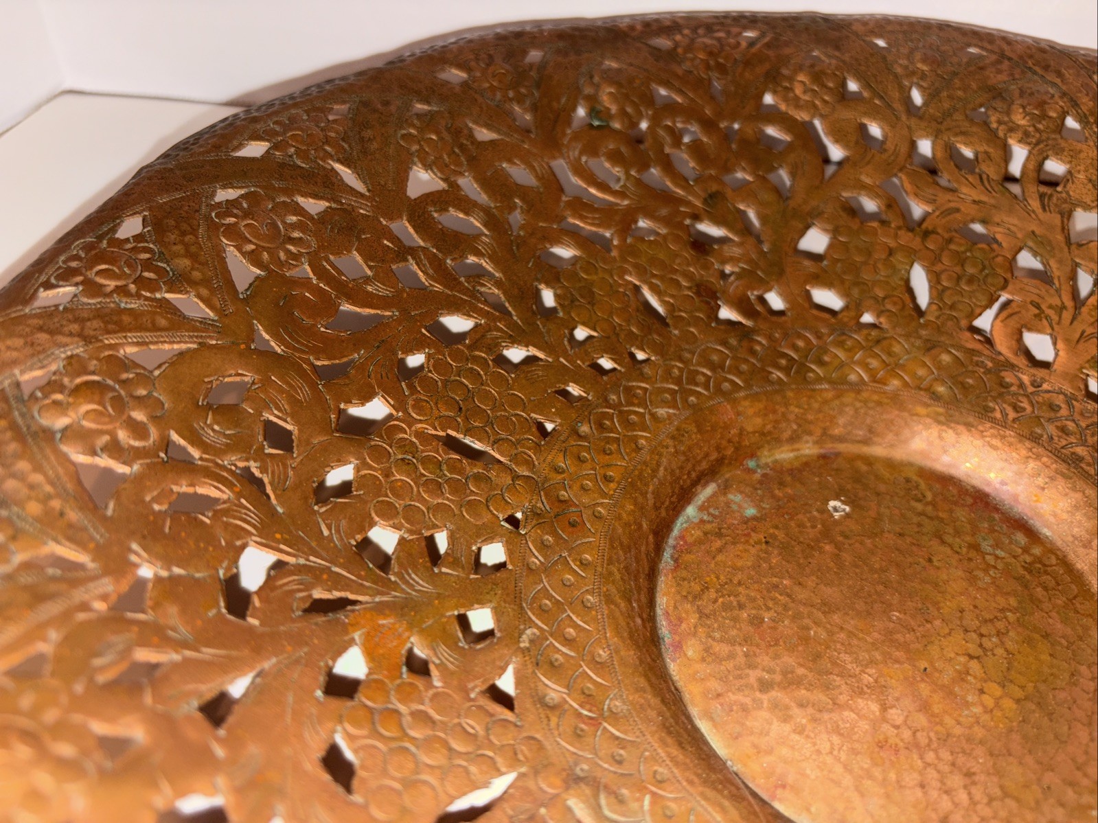 VINTAGE LARGE HADAR HANDMADE PIERCED COPPER WALL HANGING TRAY ISRAEL 13 1/2”