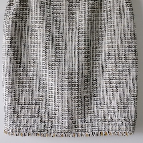 NWT Calvin Klein Black Gray Gematric Slit Tweed Straight & Pencil Skirt Size 14P - Picture 3 of 8
